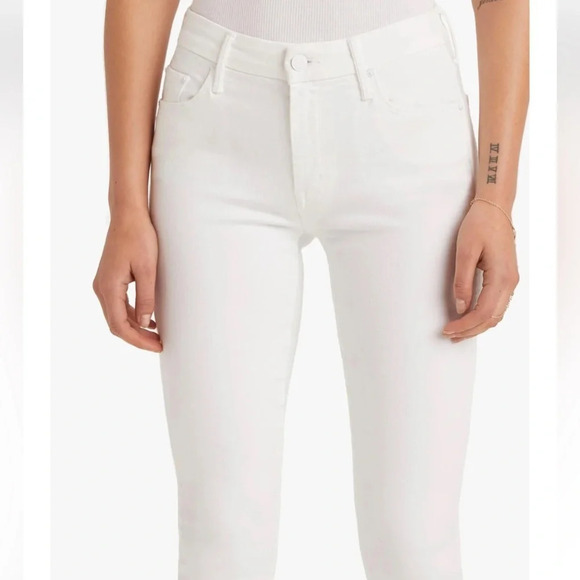 MOTHER The Looker Crop Jeans in Glass Slipper - Picture 2 of 10